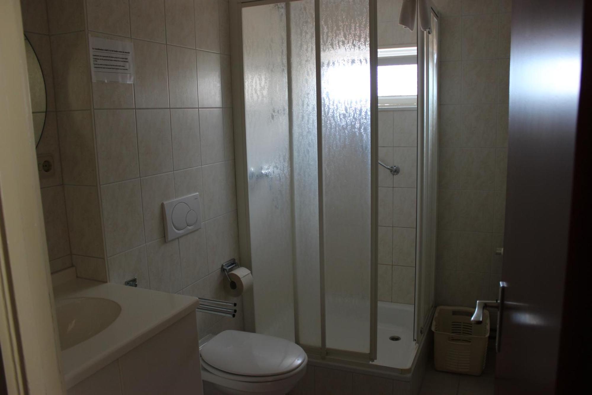 Hotel "De Klok" Buren  Εξωτερικό φωτογραφία